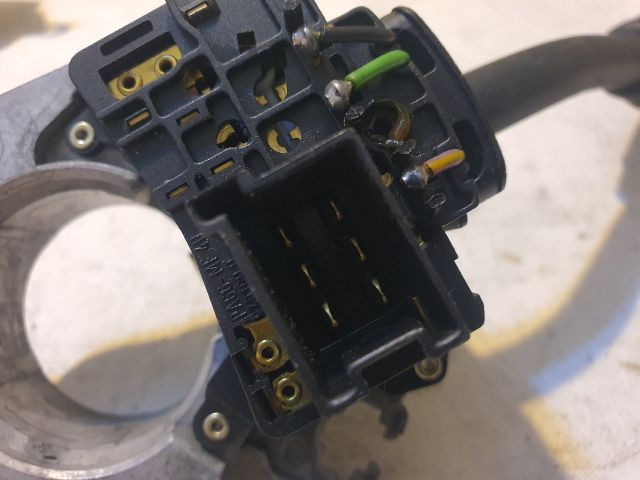 bontott MERCEDES-BENZ E-CLASS Bal Kormánykapcsoló Irányjelző