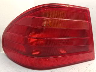 bontott MERCEDES-BENZ E-CLASS Bal Külső Hátsó Lámpa