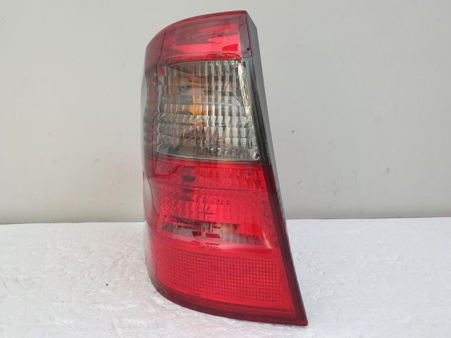 bontott MERCEDES-BENZ E-CLASS Bal Külső Hátsó Lámpa