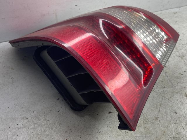 bontott MERCEDES-BENZ E-CLASS Bal Külső Hátsó Lámpa