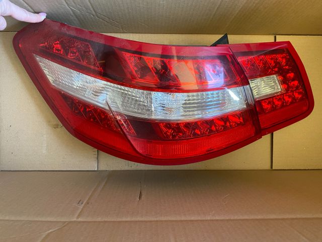 bontott MERCEDES-BENZ E-CLASS Bal Külső Hátsó Lámpa