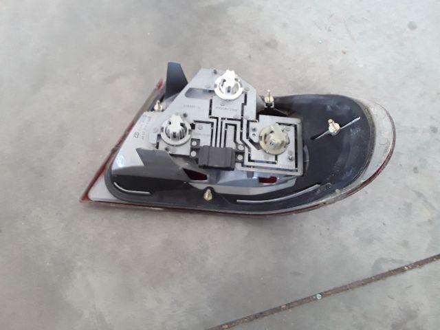 bontott MERCEDES-BENZ E-CLASS Bal Külső Hátsó Lámpa