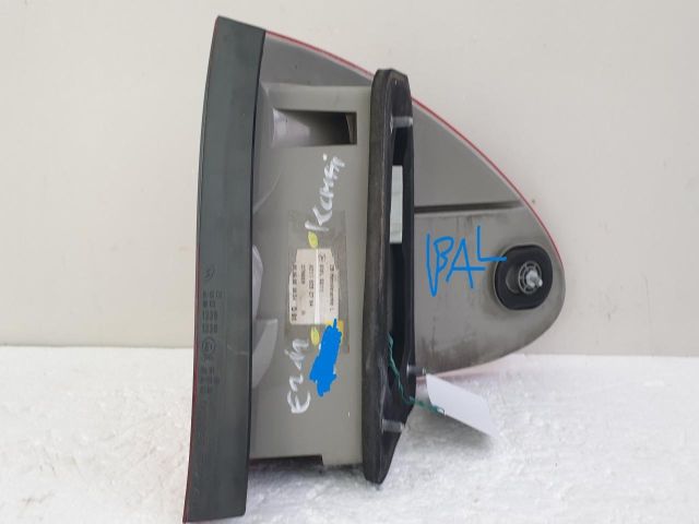 bontott MERCEDES-BENZ E-CLASS Bal Külső Hátsó Lámpa