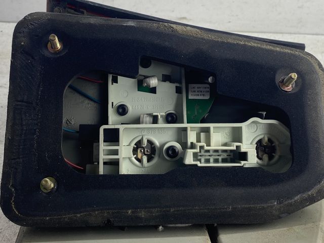 bontott MERCEDES-BENZ E-CLASS Bal Külső Hátsó Lámpa