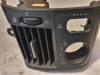 bontott MERCEDES-BENZ E-CLASS Bal Szellőző