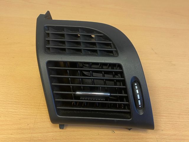 bontott MERCEDES-BENZ E-CLASS Bal Szellőző