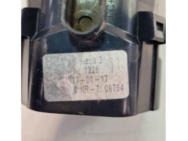 bontott MERCEDES-BENZ E-CLASS Bal Szellőző