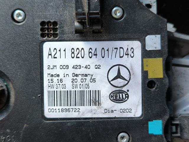 bontott MERCEDES-BENZ E-CLASS Beltér Világítás Első