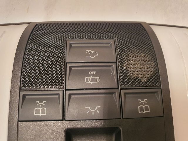 bontott MERCEDES-BENZ E-CLASS Beltér Világítás Első