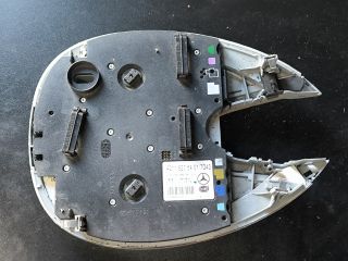 bontott MERCEDES-BENZ E-CLASS Beltér Világítás Első