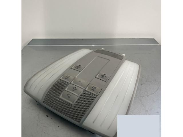 bontott MERCEDES-BENZ E-CLASS Beltér Világítás Első