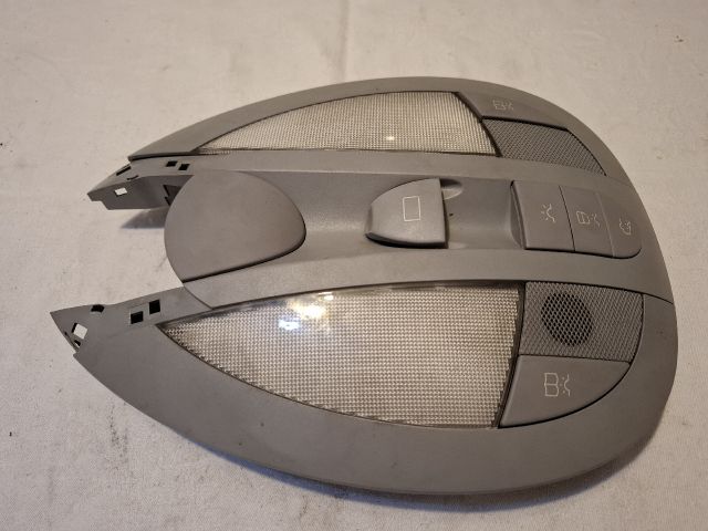 bontott MERCEDES-BENZ E-CLASS Beltér Világítás Első