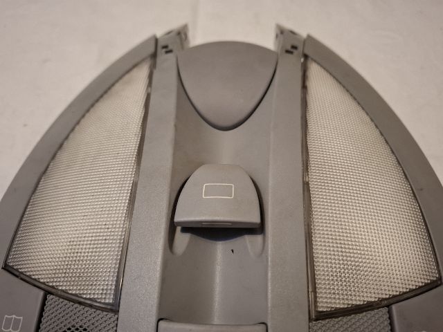 bontott MERCEDES-BENZ E-CLASS Beltér Világítás Első