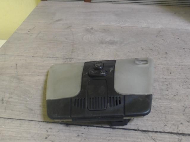 bontott MERCEDES-BENZ E-CLASS Beltér Világítás Első