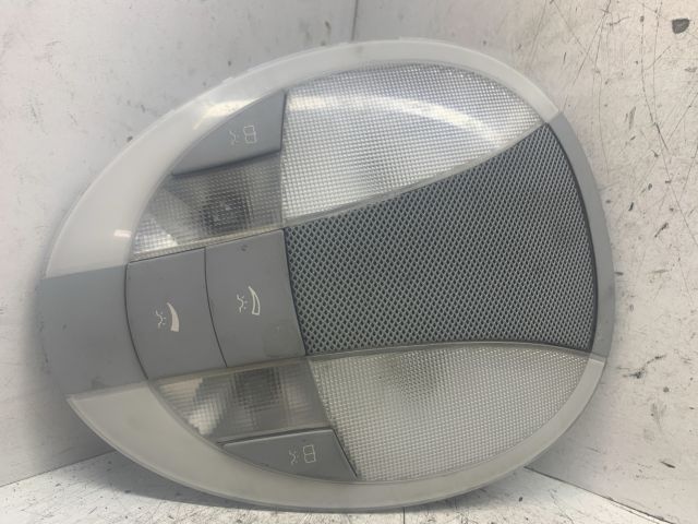 bontott MERCEDES-BENZ E-CLASS Beltér Világítás Első