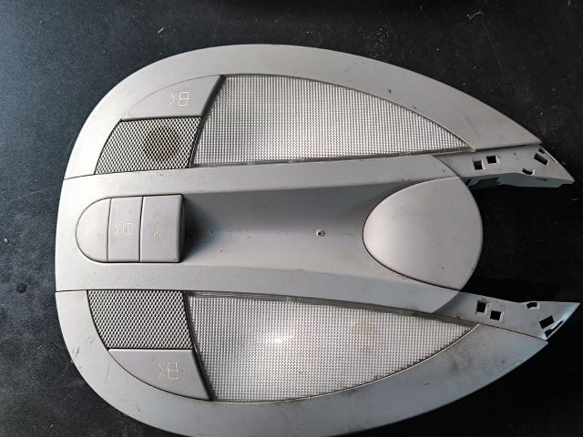 bontott MERCEDES-BENZ E-CLASS Beltér Világítás Első