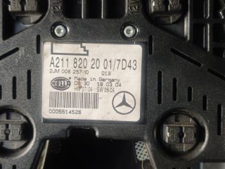 bontott MERCEDES-BENZ E-CLASS Beltér Világítás Hátsó