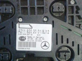 bontott MERCEDES-BENZ E-CLASS Beltér Világítás Hátsó