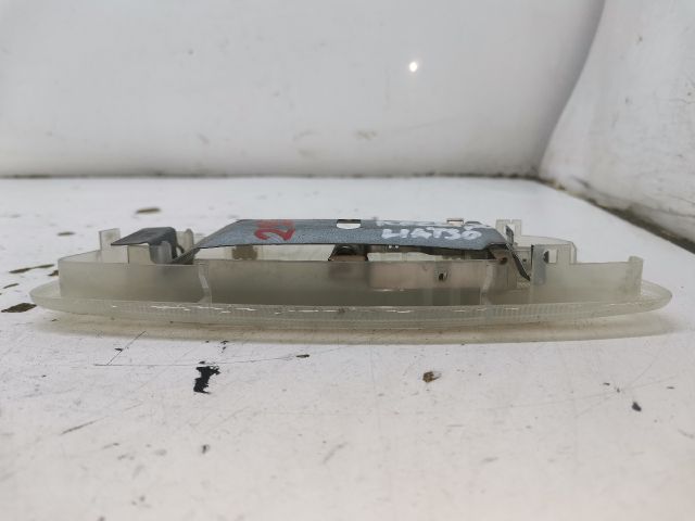 bontott MERCEDES-BENZ E-CLASS Beltér Világítás Hátsó