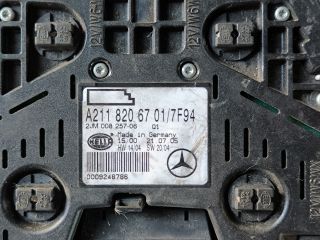 bontott MERCEDES-BENZ E-CLASS Beltér Világítás Hátsó