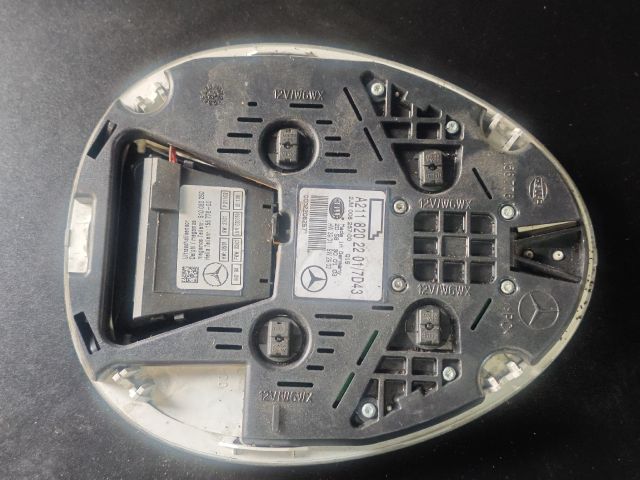 bontott MERCEDES-BENZ E-CLASS Beltér Világítás Hátsó