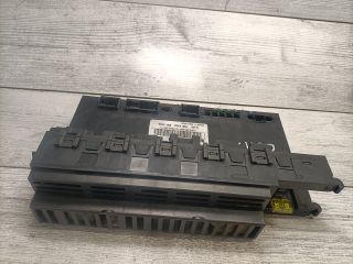 bontott MERCEDES-BENZ E-CLASS Biztosítéktábla Csomagtér