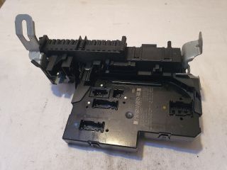 bontott MERCEDES-BENZ E-CLASS Biztosítéktábla Csomagtér