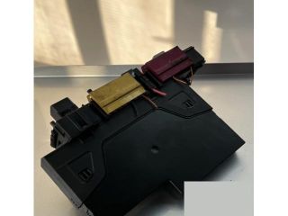 bontott MERCEDES-BENZ E-CLASS Biztosítéktábla Csomagtér