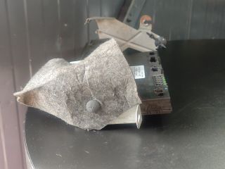 bontott MERCEDES-BENZ E-CLASS Biztosítéktábla Csomagtér