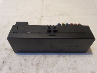 bontott MERCEDES-BENZ E-CLASS Biztosítéktábla Doboz