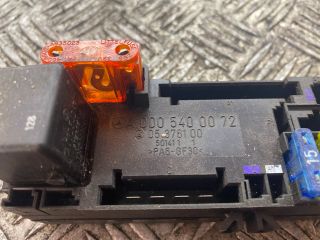 bontott MERCEDES-BENZ E-CLASS Biztosítéktábla Doboz