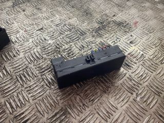 bontott MERCEDES-BENZ E-CLASS Biztosítéktábla Doboz