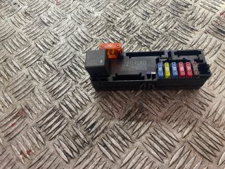 bontott MERCEDES-BENZ E-CLASS Biztosítéktábla Doboz