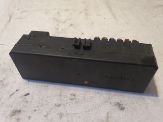 bontott MERCEDES-BENZ E-CLASS Biztosítéktábla Doboz