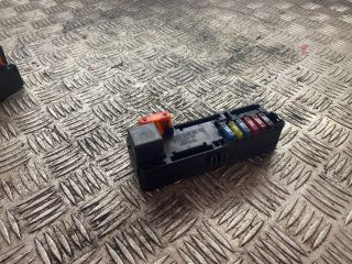 bontott MERCEDES-BENZ E-CLASS Biztosítéktábla Doboz