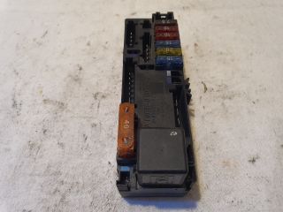 bontott MERCEDES-BENZ E-CLASS Biztosítéktábla Doboz