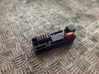 bontott MERCEDES-BENZ E-CLASS Biztosítéktábla Doboz