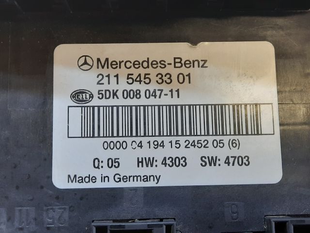 bontott MERCEDES-BENZ E-CLASS Biztosítéktábla Motortér