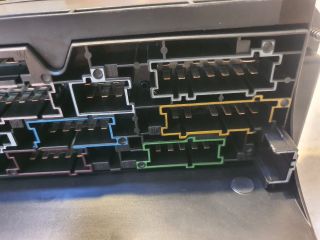 bontott MERCEDES-BENZ E-CLASS Biztosítéktábla Utastér