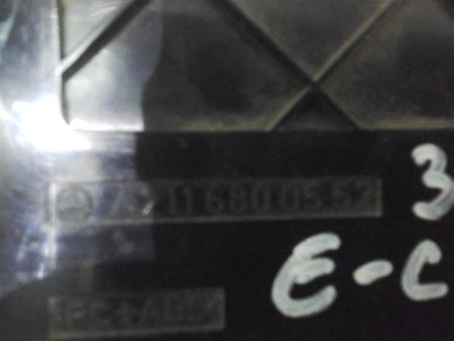 bontott MERCEDES-BENZ E-CLASS CD / DVD Tár