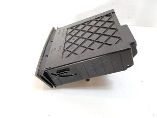 bontott MERCEDES-BENZ E-CLASS CD / DVD Tár