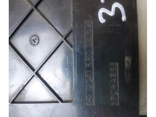 bontott MERCEDES-BENZ E-CLASS CD / DVD Tár