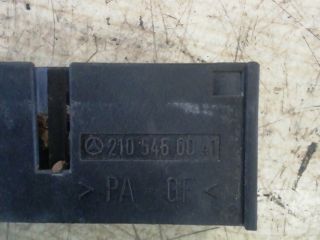 bontott MERCEDES-BENZ E-CLASS Csatlakozó