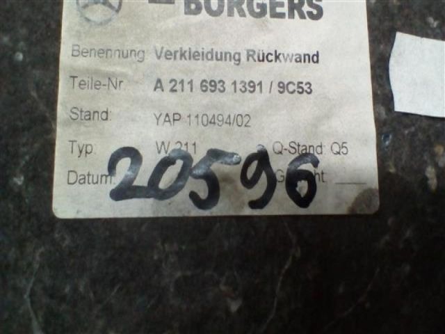 bontott MERCEDES-BENZ E-CLASS Csomagtér Kárpit