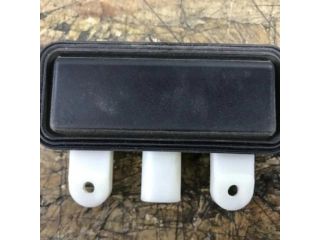 bontott MERCEDES-BENZ E-CLASS Csomagtér Nyitó Kar / Gomb