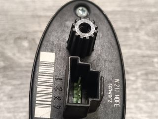 bontott MERCEDES-BENZ E-CLASS Csomagtér Nyitó Kar / Gomb