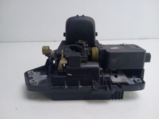 bontott MERCEDES-BENZ E-CLASS Csomagtér Nyitó Kar / Gomb