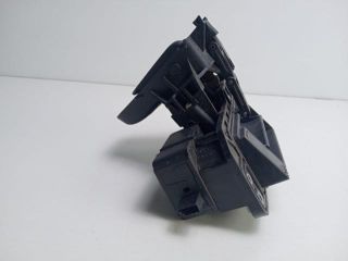 bontott MERCEDES-BENZ E-CLASS Csomagtér Nyitó Kar / Gomb