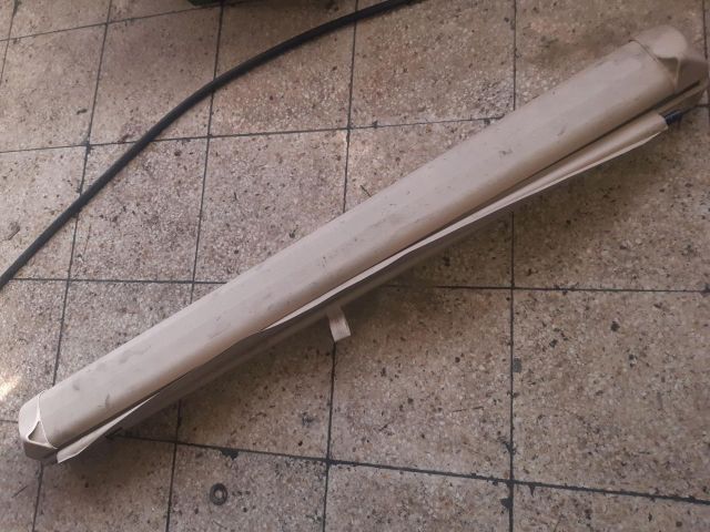 bontott MERCEDES-BENZ E-CLASS Csomagtér Roló