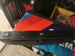 bontott MERCEDES-BENZ E-CLASS Csomagtér Roló